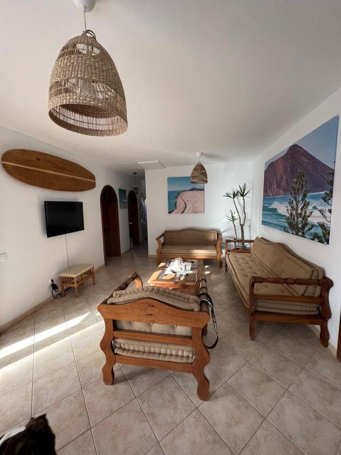 Pura Vida Surf Camp & School Hostel La Oliva Exterior photo