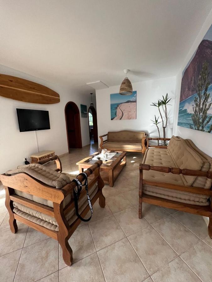 Pura Vida Surf Camp & School Hostel La Oliva Exterior photo